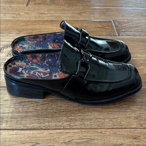 Korks Kork Ease Laporte Bit Loafer Mules Black Patent Faux Leather Size 9